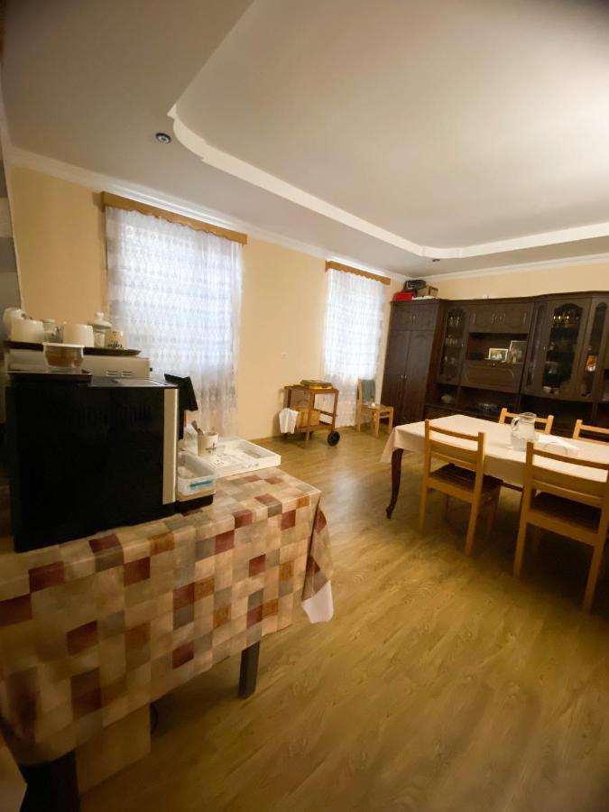 Guesthouse Ailama Ushguli Eksteriør billede